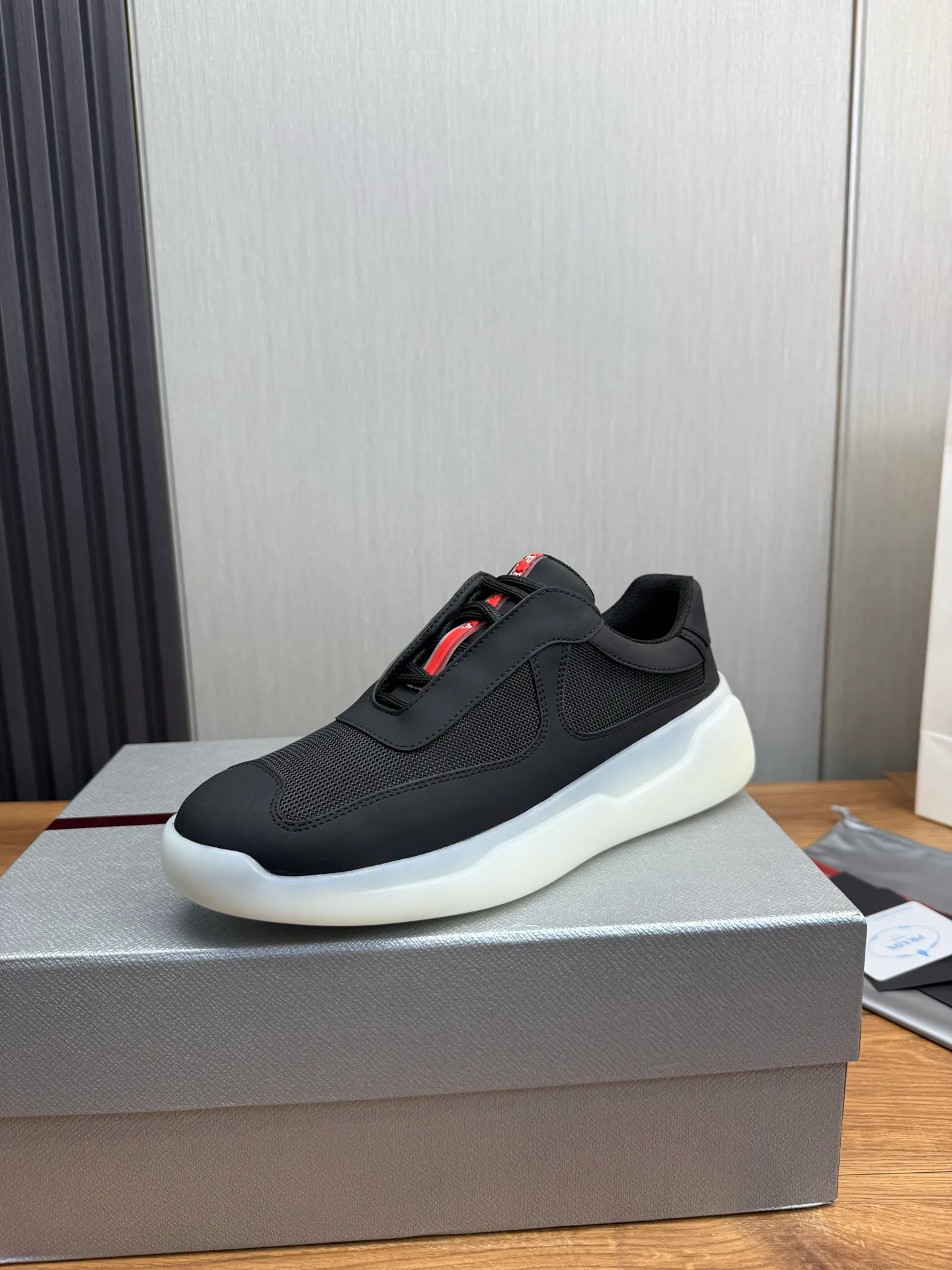 Men's shoes 💰600💰 [PRADA] New models synchronized with the official website, high-quality shipments ✔️Best sellers🔥 Original cowhide + cowhide lining, 1🆚1 replica, original sole, 38-45 (men's 45 is custom-made and cannot be returned or exchanged)